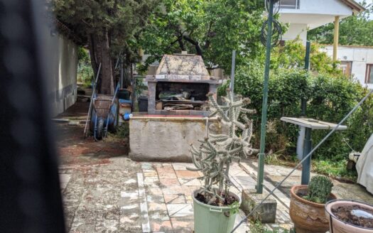 ΠΩΛΕΙΤΑΙ ΜΟΝΟΚΑΤΟΙΚΙΑ 125 Τ.Μ. ΣΕ ΟΙΚΟΠΕΔΟ 500 Τ.Μ. – ΔΙΚΕΛΛΑ ΑΛΕΞΑΝΔΡΟΥΠΟΛΗΣ